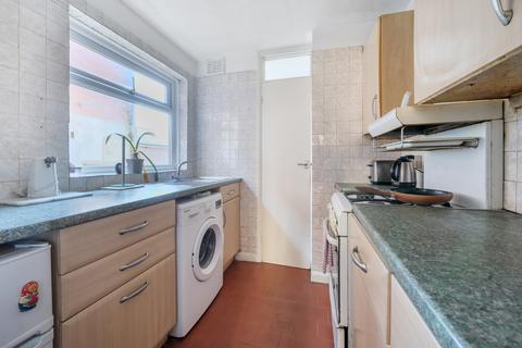 2 bedroom terraced house for sale, Clarendon Road, Reading, Berkshire