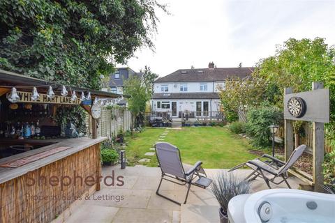 undefined, Beltona Gardens, Cheshunt EN8