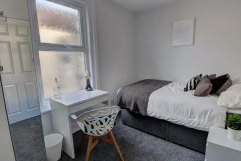 undefined, Wilton Avenue, Southampton, SO15