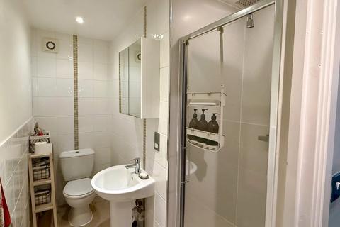 2 bedroom apartment to rent, Peak Hill View, Kirkdale, Sydenham, SE26