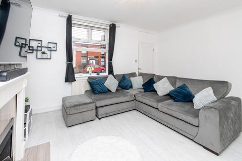 3 bedroom semi-detached house to rent, Dunriding Lane, St. Helens, WA10