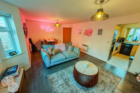 2 bedroom apartment for sale, Brattice Drive, Pendlebury, Swinton, Manchester, M27 8WG