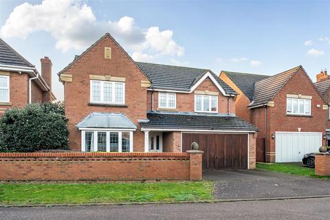4 bedroom detached house for sale, Tewkesbury Road, Elstow, Bedford