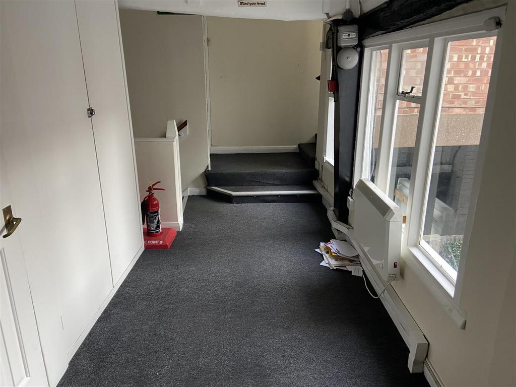 Communal Landing