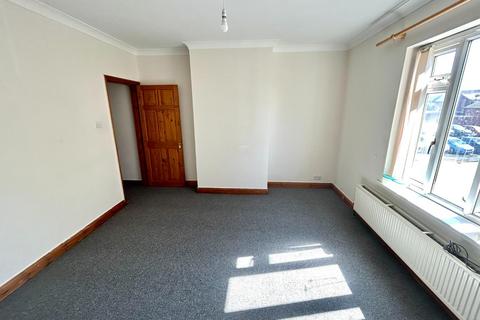 2 bedroom terraced house to rent, Queen Street, Goldthorpe, Rotherham