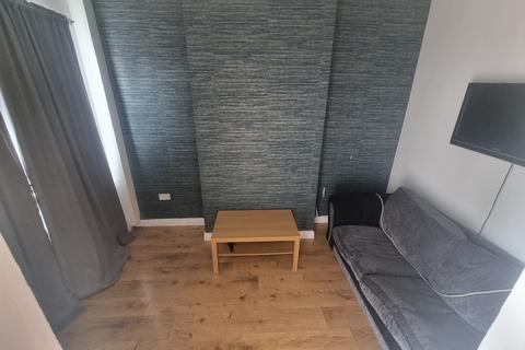 2 bedroom end of terrace house for sale, Flavell Street, Dudley DY1