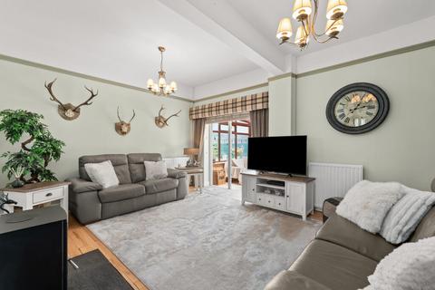 undefined, Ladysneuk Road, Cambuskenneth, FK9
