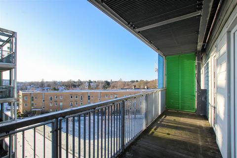1 bedroom flat to rent, Warren Close, Cambridge CB2