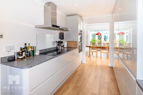 undefined, Farm Close | Ringwood | BH24