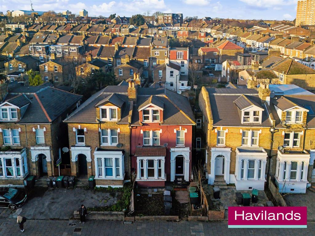 686 Lordship Lane N22 5 JN-1.jpg