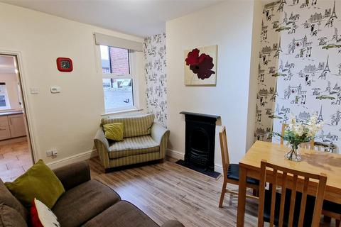 3 bedroom terraced house for sale, Gladstone Avenue, Chester
