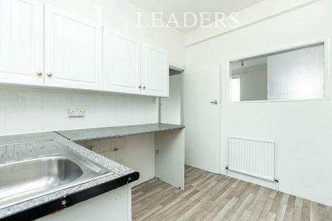2 bedroom flat to rent, Victoria Drive, Eastbourne, BN20