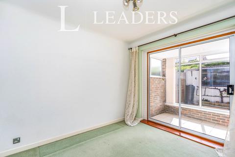 undefined, Lower Drayton Lane, Drayton, PO6