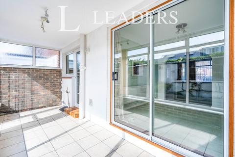 undefined, Lower Drayton Lane, Drayton, PO6
