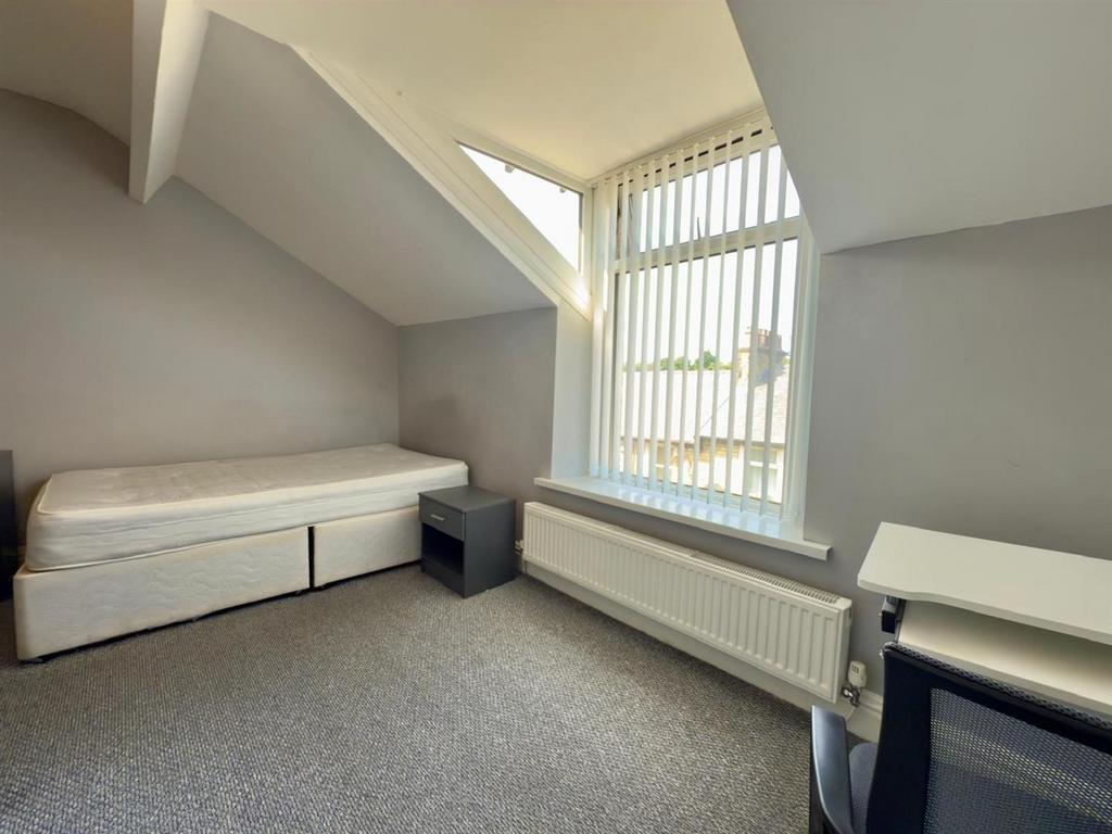 Room 4