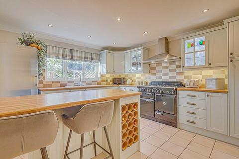 undefined, Laburnum Way, Rayleigh, SS6