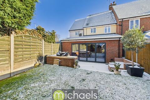 3 bedroom end of terrace house for sale, Spring Way, Sible Hedingham, Halstead, CO9
