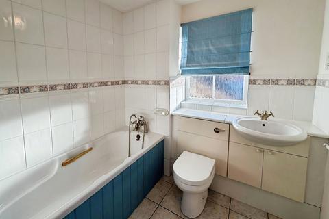 undefined, Lapwing Drive, Hampton-In-Arden, B92 0BF