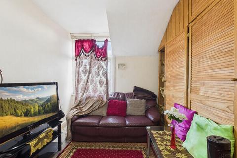 1 bedroom flat for sale, Coldharbour Lane, Hayes