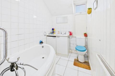 1 bedroom flat for sale, Coldharbour Lane, Hayes