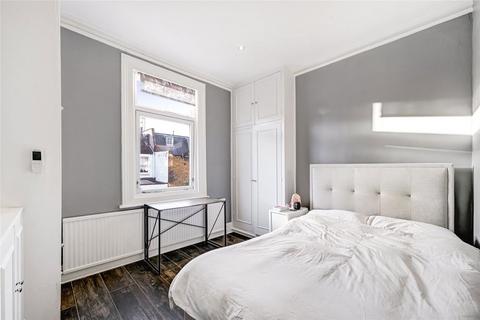 1 bedroom flat to rent, Rostrevor Road, London SW6