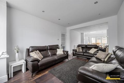 undefined, Daventry Road, Coventry * SOUGHT AFTER LOCATION *