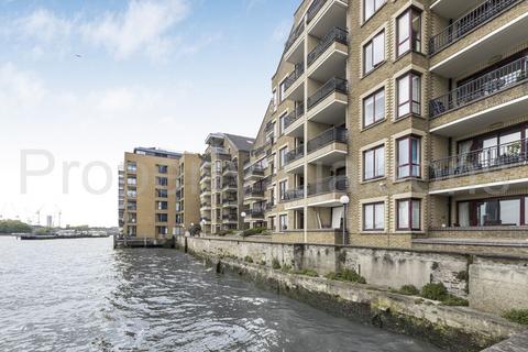2 bedroom flat for sale, Towerside, Wapping High Street, Wapping, E1W