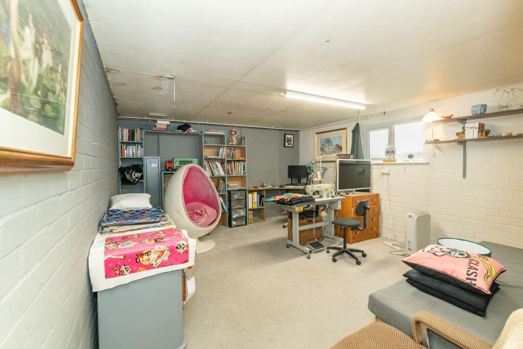Hobby Room/Garage