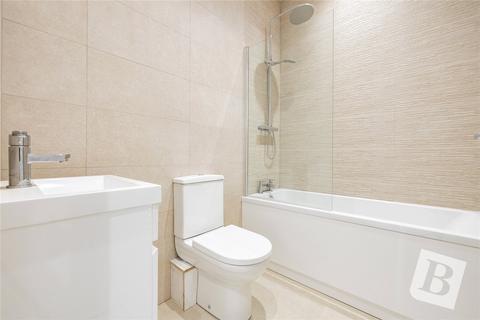 2 bedroom end of terrace house for sale, Marden Road, Romford, RM1