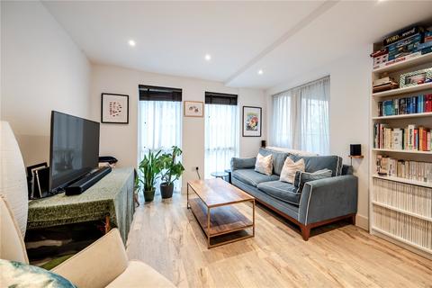 1 bedroom apartment for sale, Kempton Mews, London, E6
