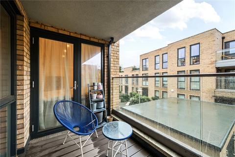 1 bedroom apartment for sale, Kempton Mews, London, E6