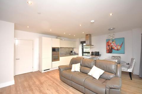 2 bedroom apartment to rent, 1 Bayscape, Watkiss Way, Cardiff, CF11 0TA