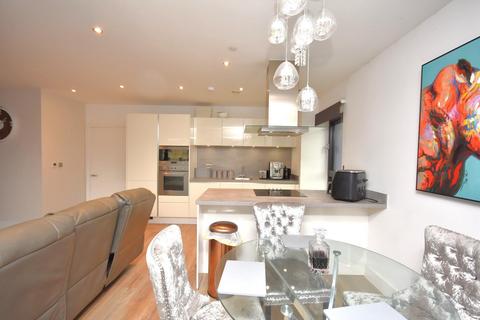2 bedroom apartment to rent, 1 Bayscape, Watkiss Way, Cardiff, CF11 0TA