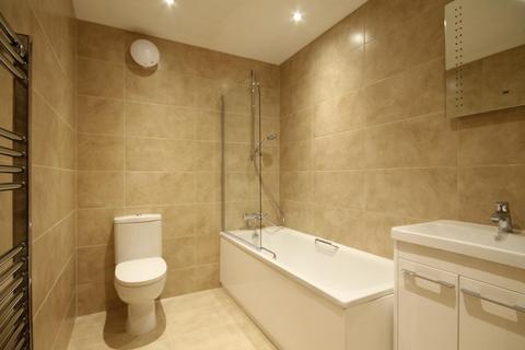 2 bedroom apartment to rent, SOUTH STREET, DORKING, RH4