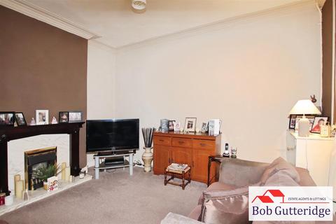 2 bedroom terraced house for sale, West Avenue, Penkhull, Stoke-On-Trent