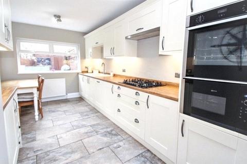 3 bedroom semi-detached house for sale, Manor Road, Tynemouth, NE30