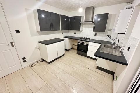 undefined, Elveden Close, Luton, Bedfordshire, LU2 7FF