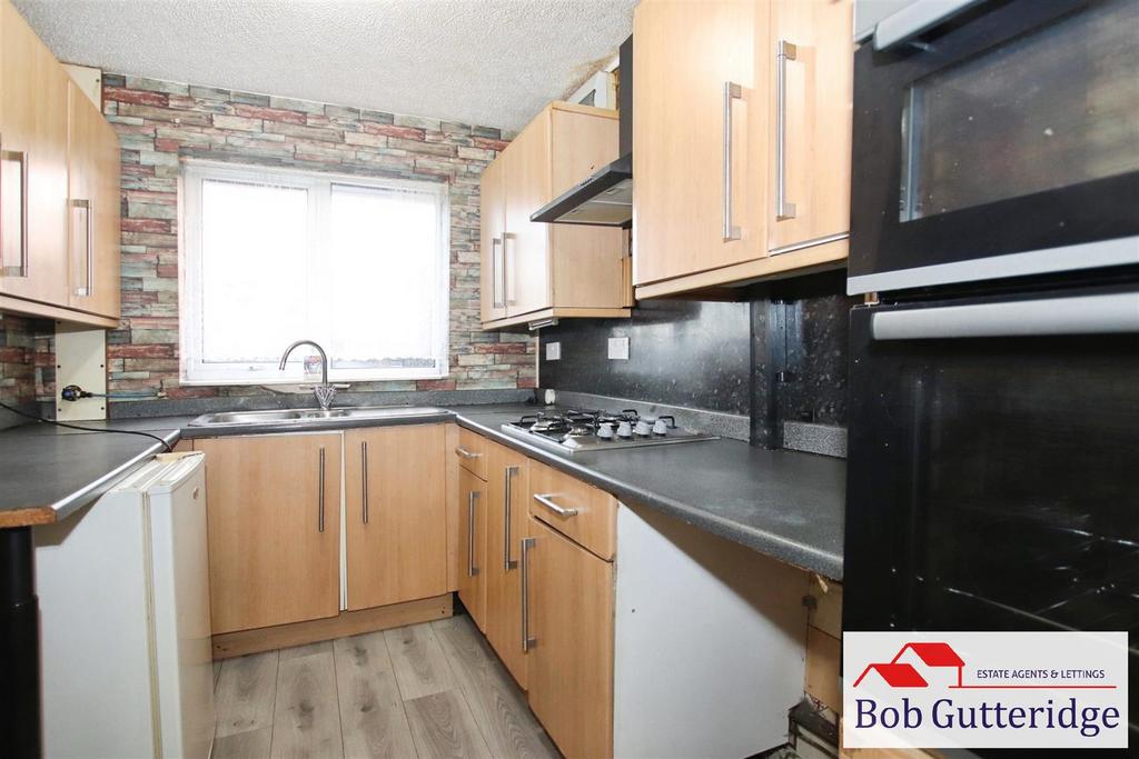 Fitted kitchen