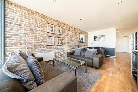 2 bedroom flat to rent, Arklow Road, London SE14
