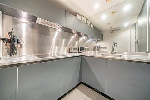 2 bedroom flat to rent, Arklow Road, London SE14