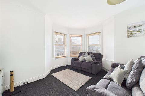 2 bedroom apartment for sale, Station Road, Christchurch, Dorset, BH23