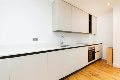 1 bedroom flat to rent, Dignam Close, London NW2