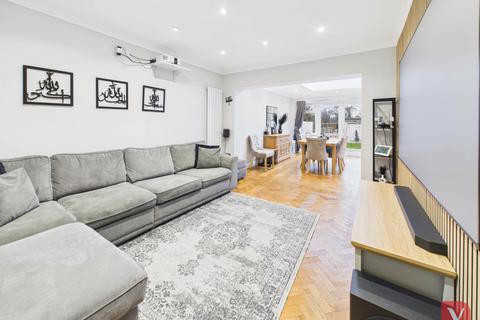 undefined, Austin Road, Luton LU3
