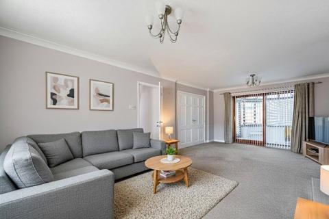 4 bedroom detached house for sale, St. Johns Road, Reading RG7