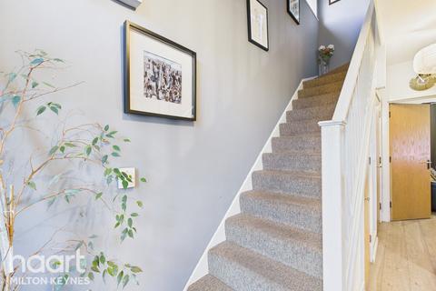 3 bedroom semi-detached house for sale, Heywood Gate, Milton Keynes