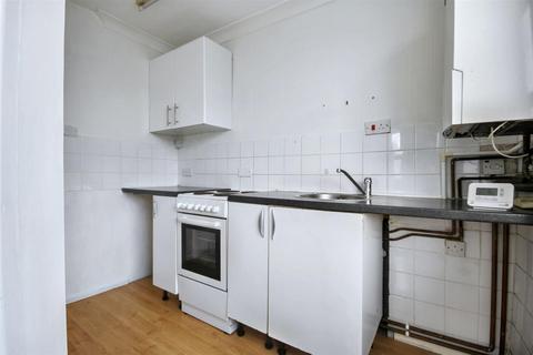1 bedroom apartment to rent, Long Road, Lowestoft NR33
