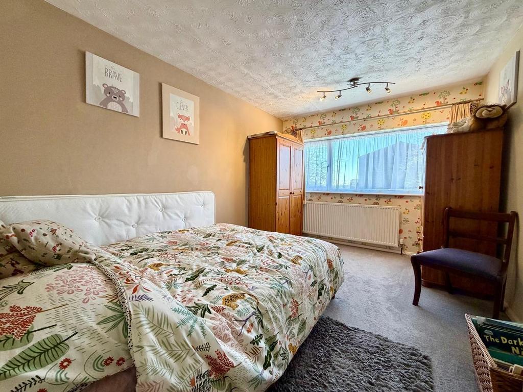 Bedroom 3.jpg