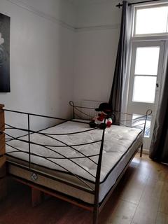 1 bedroom in a house share to rent, Hillingdon Hill, Uxbridge UB10