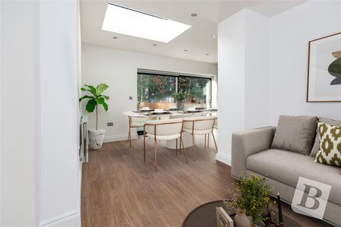 5 bedroom end of terrace house for sale, Brooklands Gardens, Hornchurch, RM11