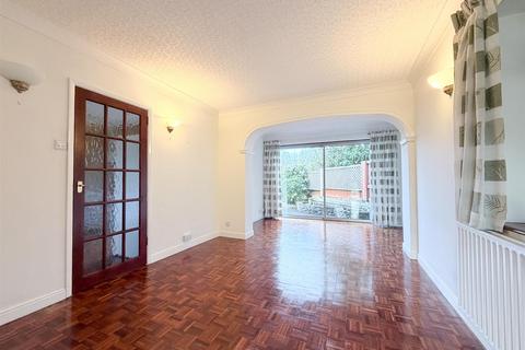 undefined, Lawson Glade, Cheltenham GL53 9HL